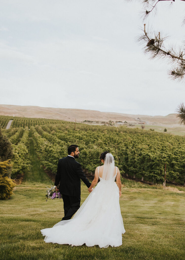 Bride and groom portraits from Cameo Heights Mansion Washington wine country wedding