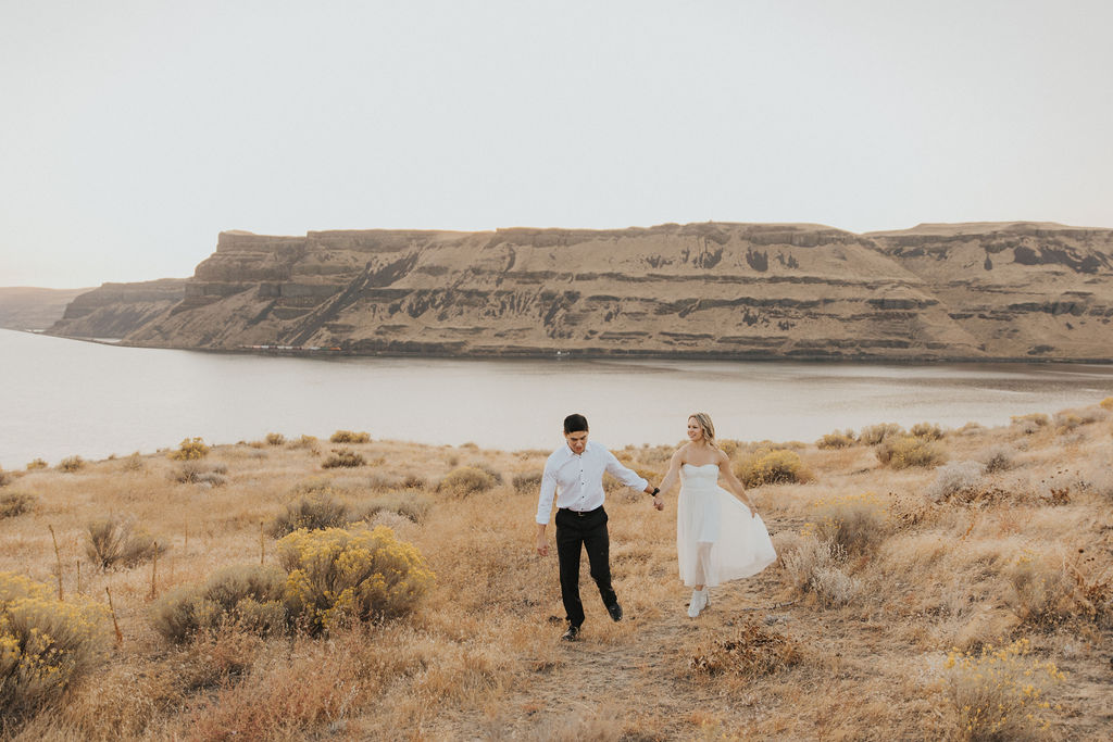 Engagement photography session at Twin SIsters Rock captured by Kat Nielsen - Walla Wall Photographer