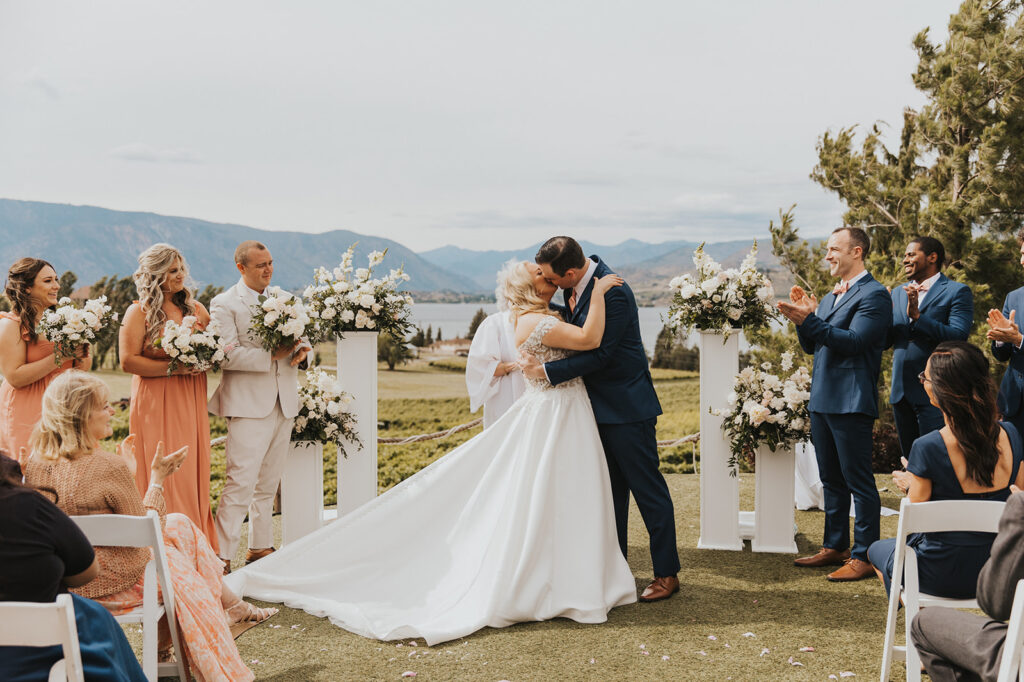 Wedding ceremony at Lake Chelan wedding venue
