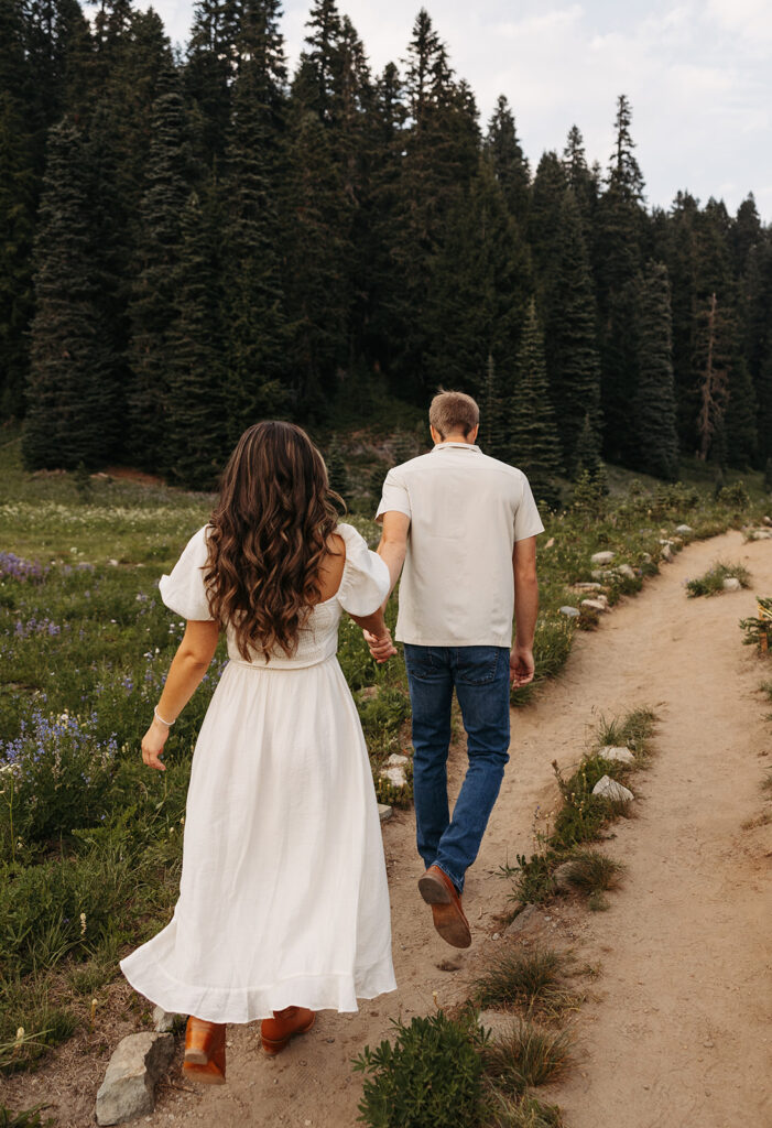 wildflower couples photo session at mount rainier