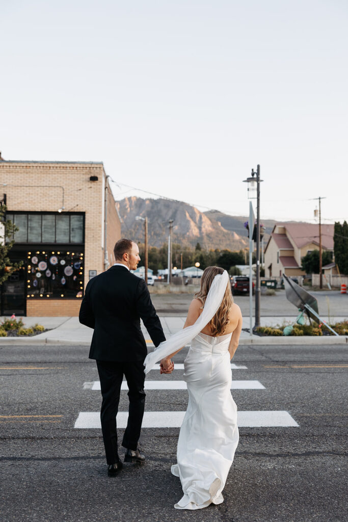 Downtown Cle Elum wedding portraits