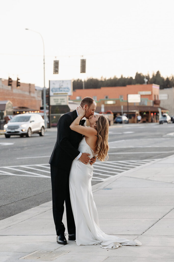 Downtown Cle Elum wedding portraits