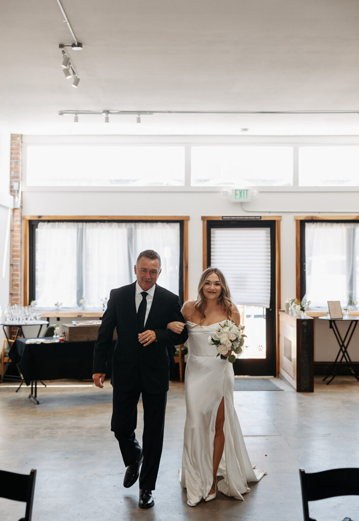 Cle Elum wedding ceremony at Upsidedown Wine