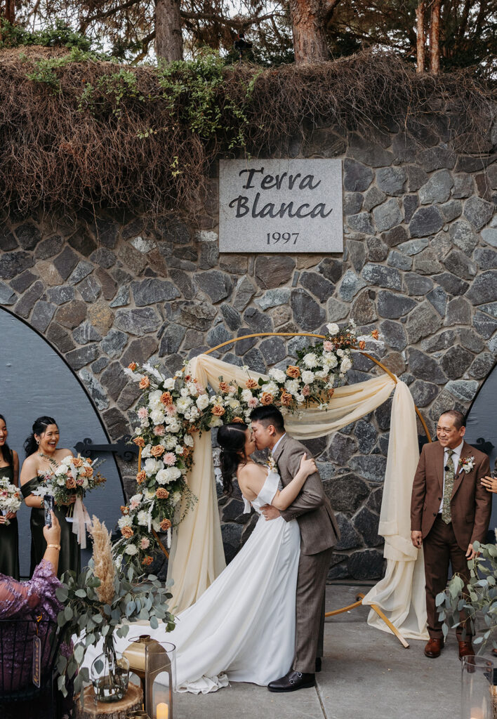 Terra Blanca Winery wedding ceremony