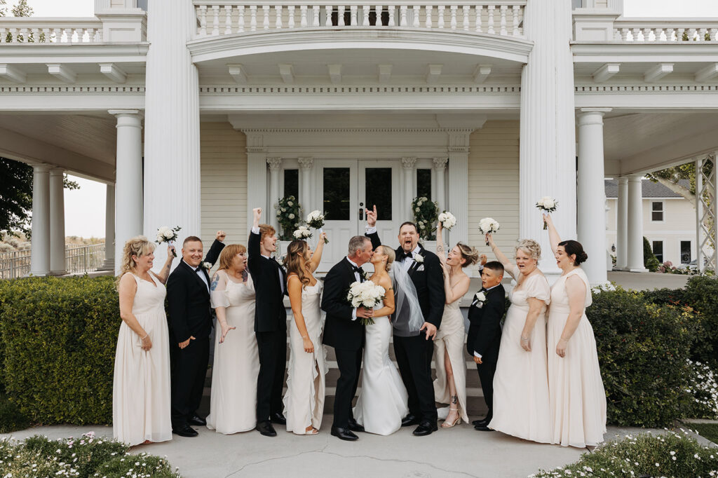 Moore Mansion wedding party portraits