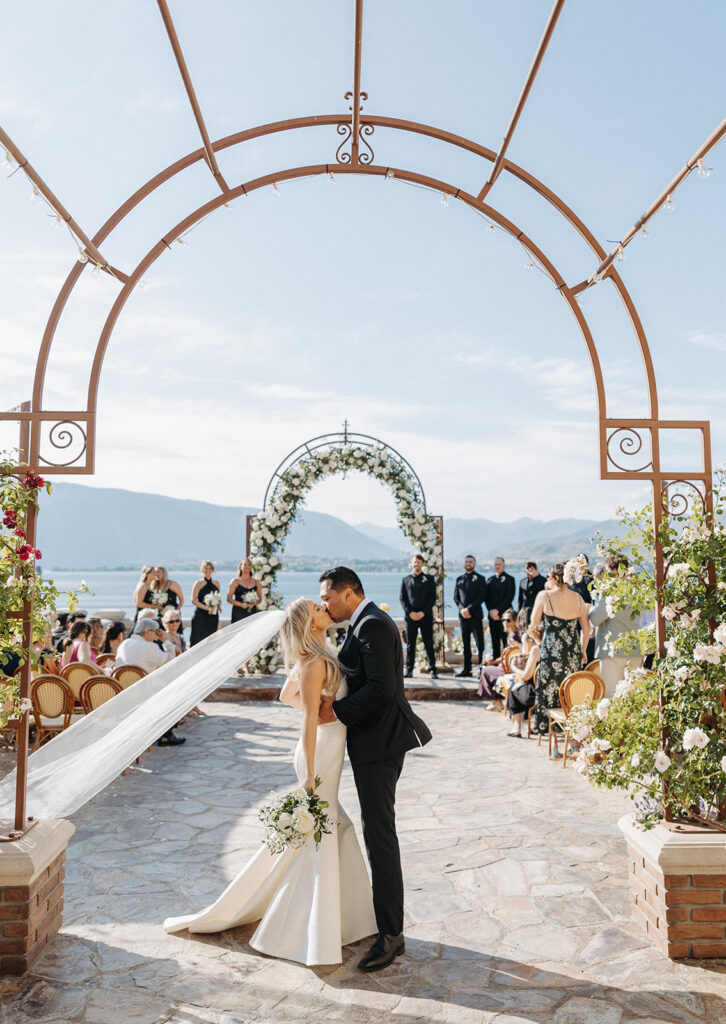 A Siren Song Winery wedding ceremony