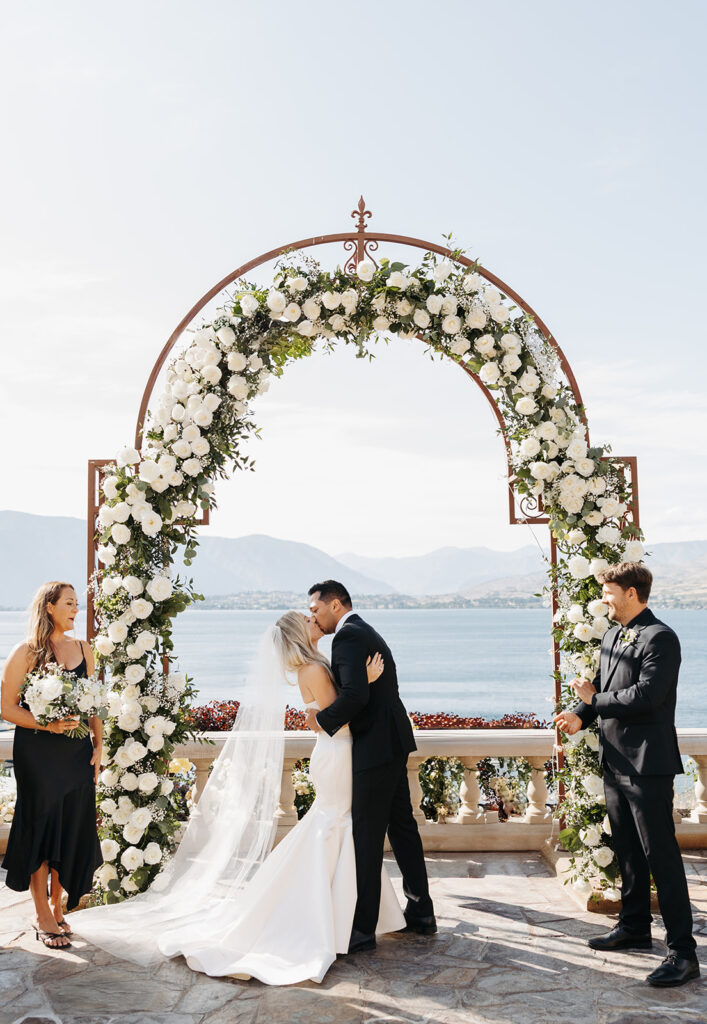 A Siren Song Winery wedding ceremony