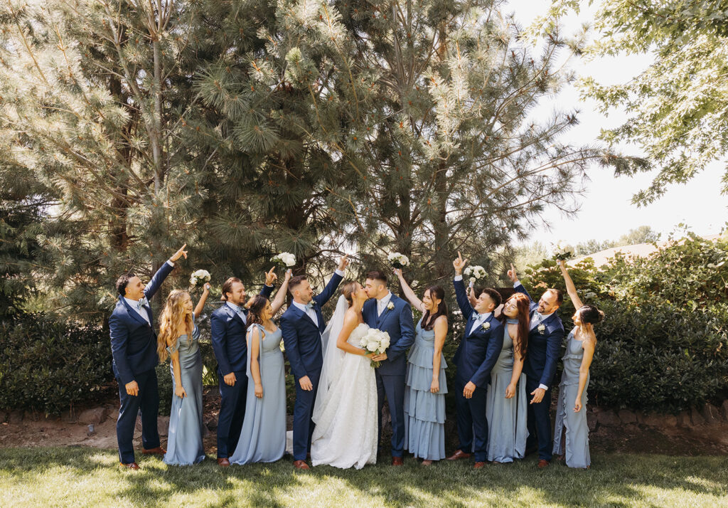 Navy blue and baby blue wedding party