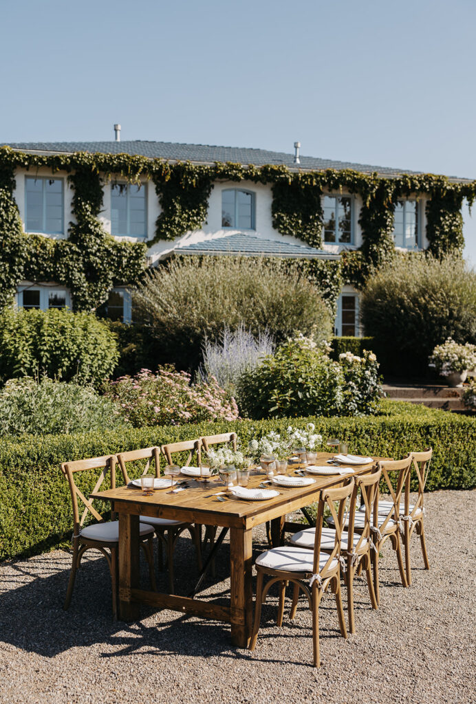 Washington wedding venue: Monet Vineyards