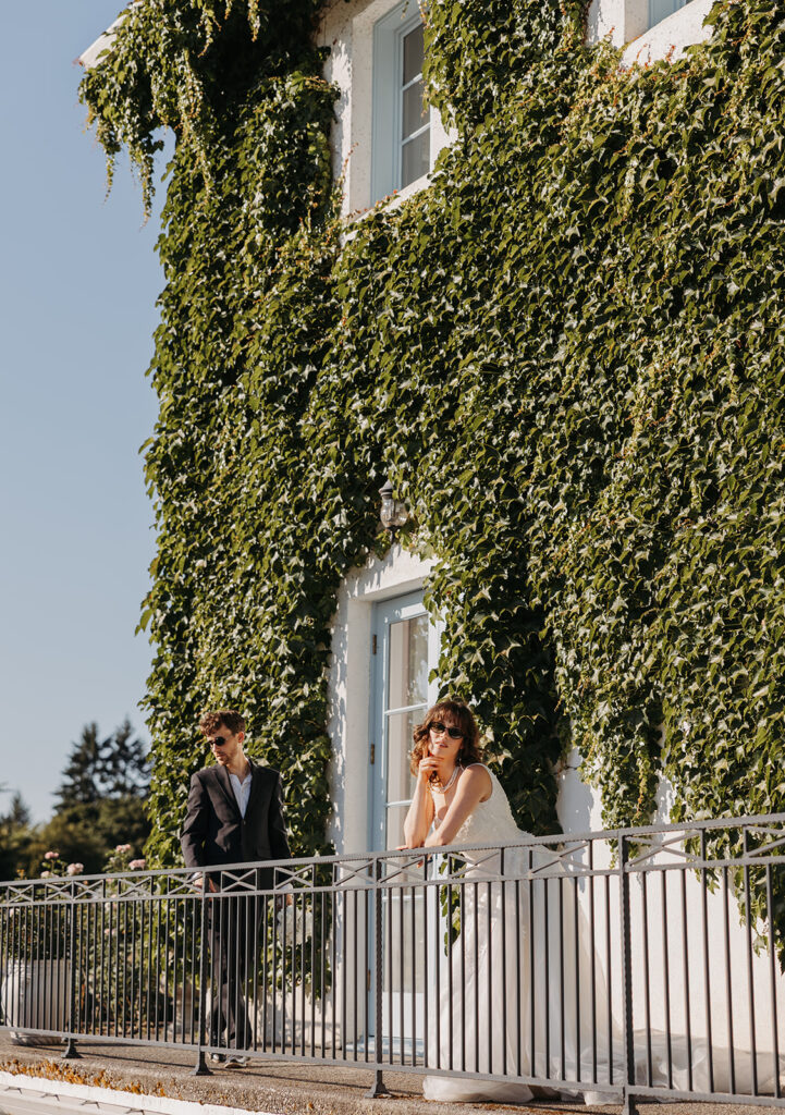 Washington European-style wedding venue with vine covered walls