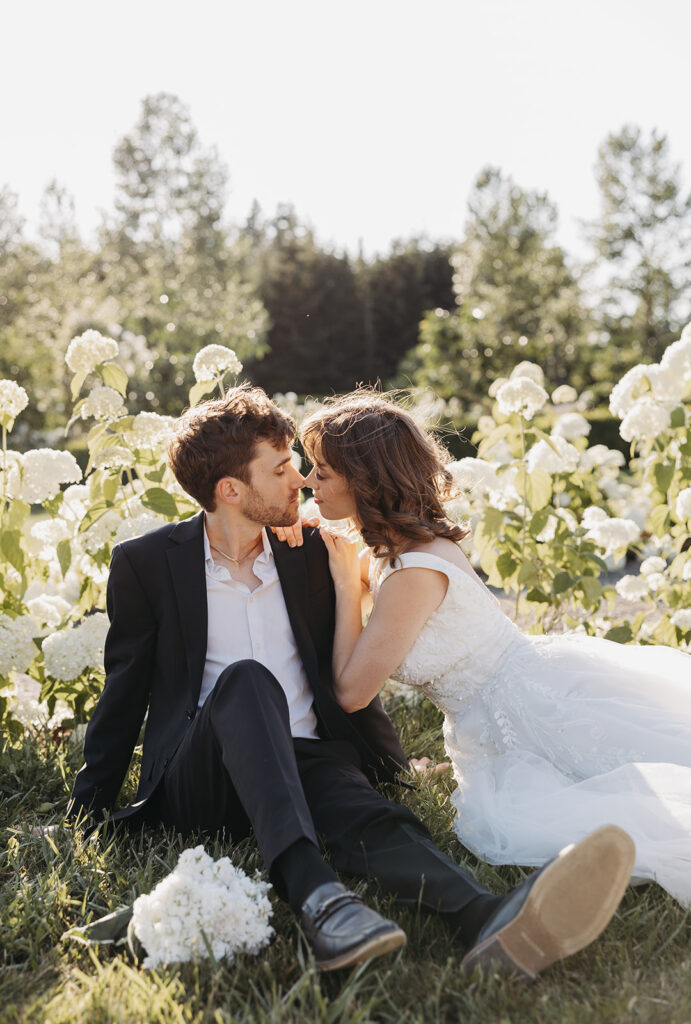 Bride and groom photos at Monet Vineyards in Washington