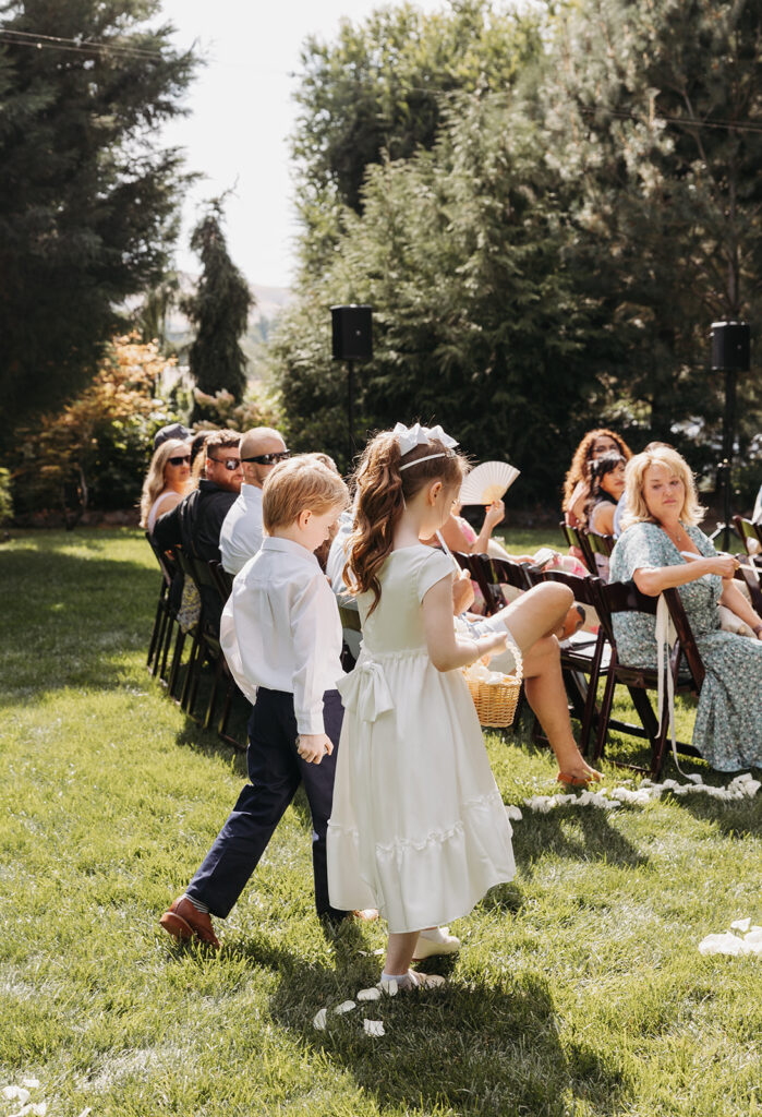 Sugar Pine Barn wedding ceremony at Tucannon Cellars
