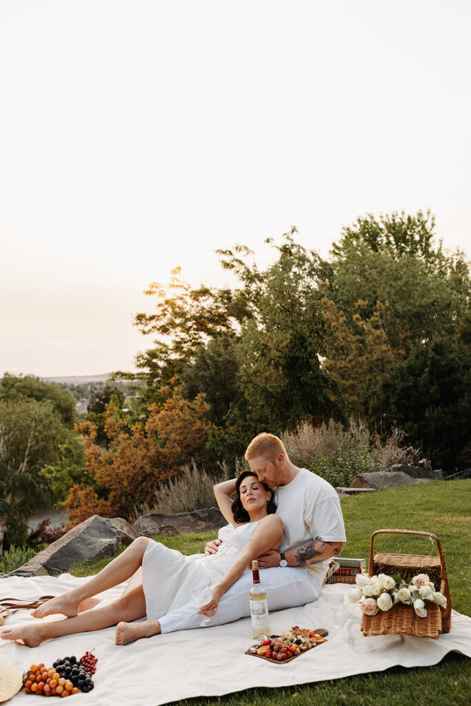 Picnic engagement photos at Terra Blanca Winery