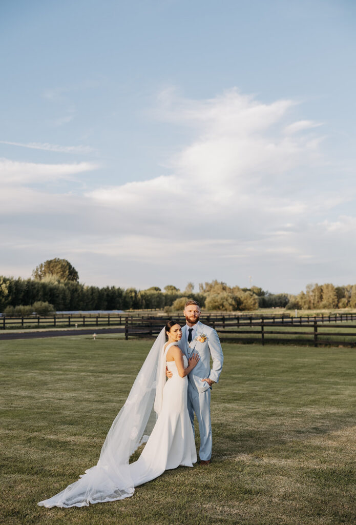 Bride and groom portraits at a Yakima wedding venue: Oakshire Estate and Airfield