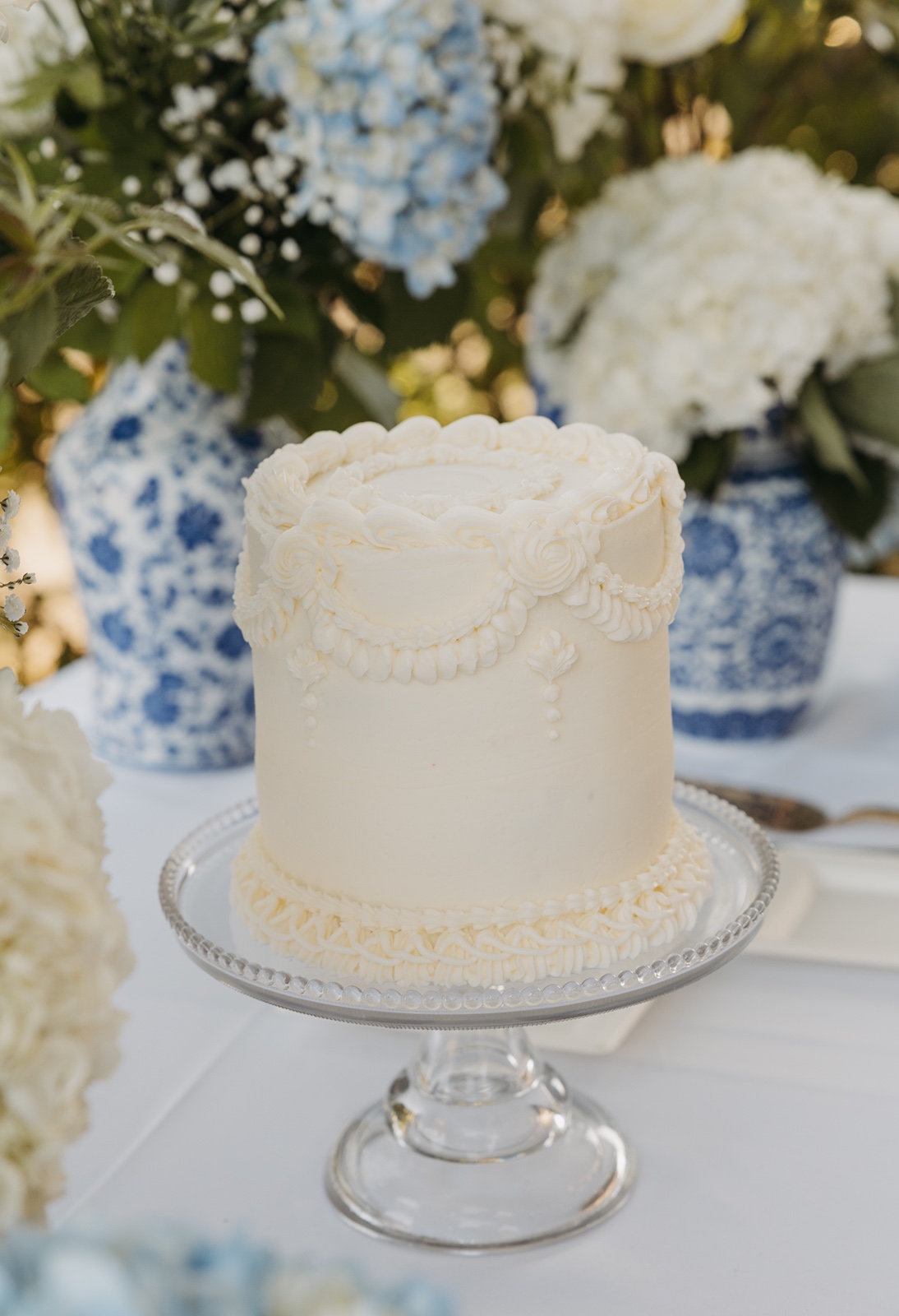 Promise Garden wedding cake